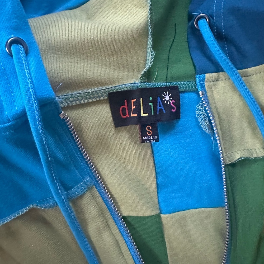 delia’s patchwork zip up - Picture 2 of 3